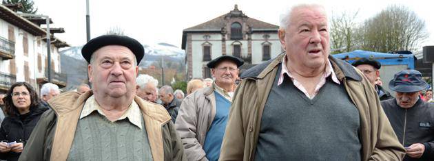 San Anton egunean Elizondon zozketatutako aretxea Iruñera joan da