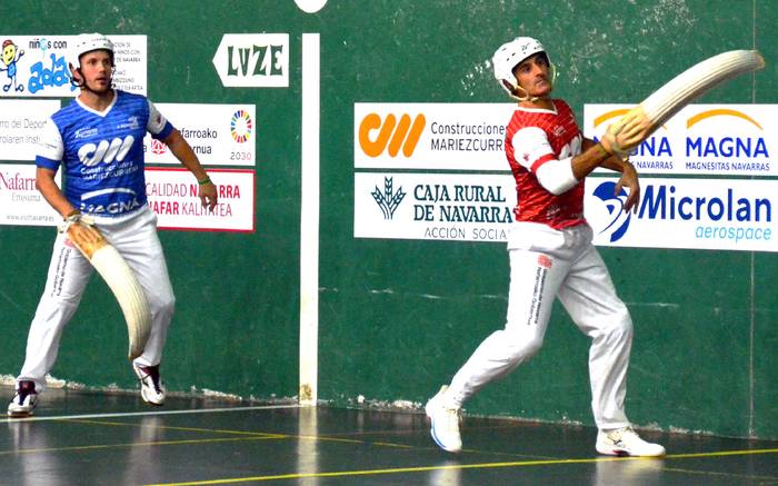 Iruñeko Alde Zaharreko erremonte txapelketako jardunaldi erabakigarria jokatuko dute larunbatean Donezteben