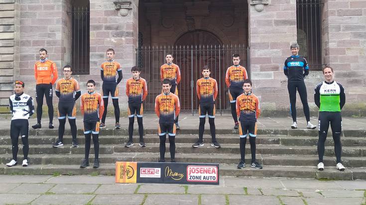 Baztandarra Txirrindulari Taldeko gaztetxoak denboraldi berrirako prest