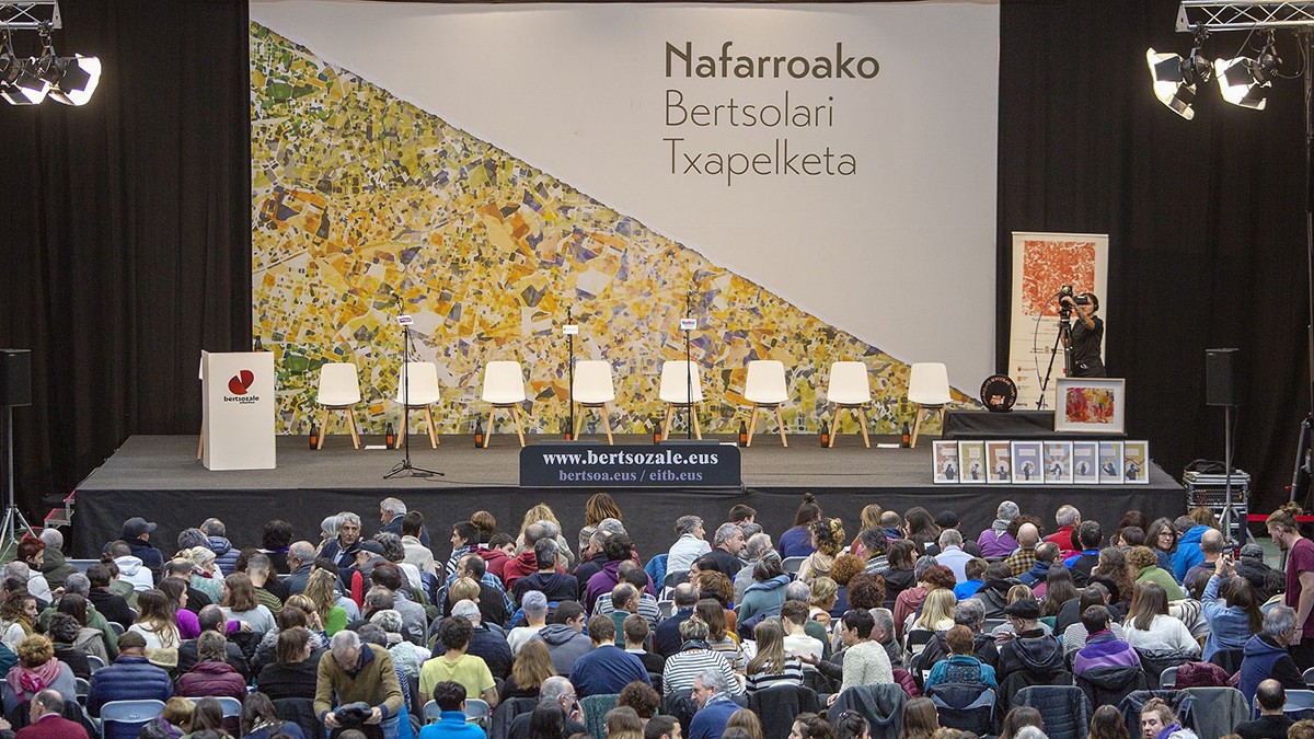 Nafarroako Bertsolari Txapelketako saioa jokatuko dute larunbatean Mutiloan