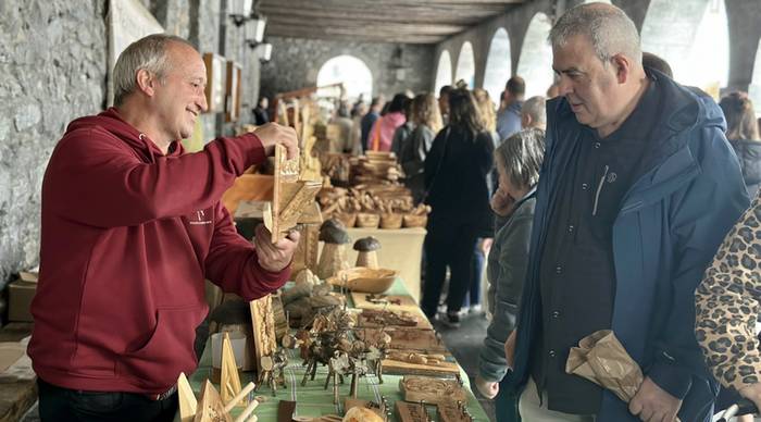 Igandean eginen dute Leitzako eta inguruko artisauen eta eskulangileen azoka