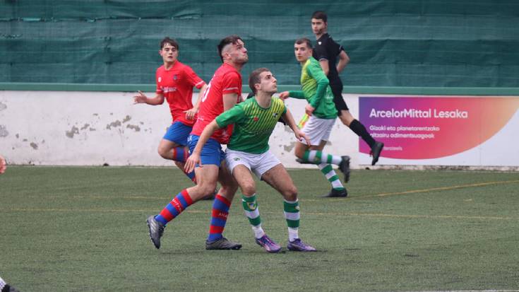 Beti Gazteko gizonezkoen futbol taldeak Gipuzkoako Ohorezko mailan segituko du bertze denboraldi batez