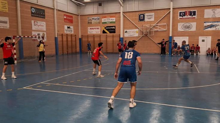 Futbol talde nagusiek ez dute garaipen bakar bat ere lortu asteburu honetan