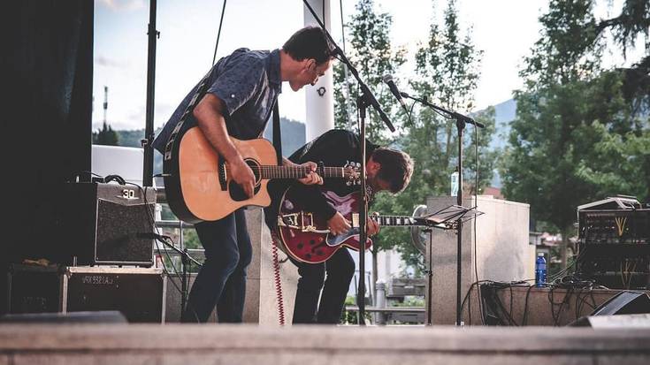 Keu Agirretxea & Pablo Novoa bikoteak kontzertua eskainiko du irailaren 19an Beran