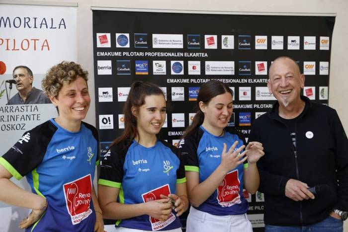 Eguzkiloreak eta Bitxiloreak nagusi Etxeko Memorialaren jardunaldi bikoitzean