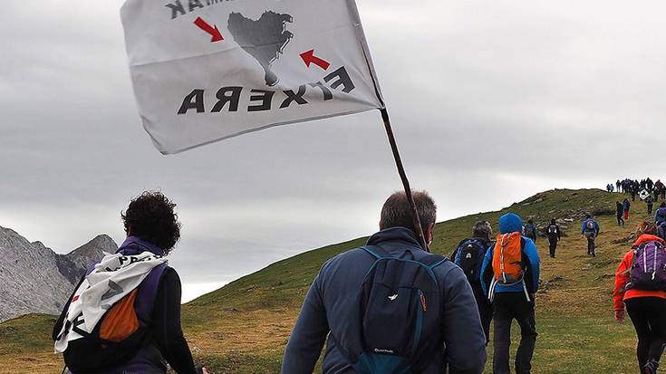 Presoen aldeko mendi martxa antolatu dute Leitzan azaroaren 16rako