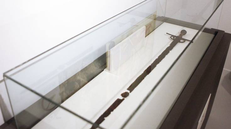 Amaiurko ezpatazain berriarekin