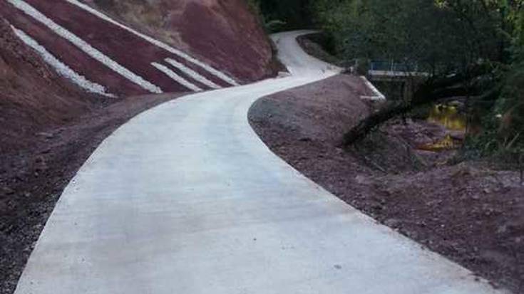 Sumutsuko bidea moldatzeko 110.607,85 euroko inbertsioa egin du Baztango Udalak