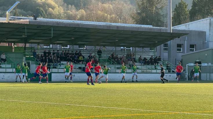 Beti Gazte eta Gure Txokoako futbol talde nagusiek bakarrik jokatuko dute etxean asteburuan