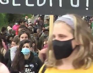 [BIDEOA] Aroztegiko diru bilketa kanpaina: 70.000 euroko helburua