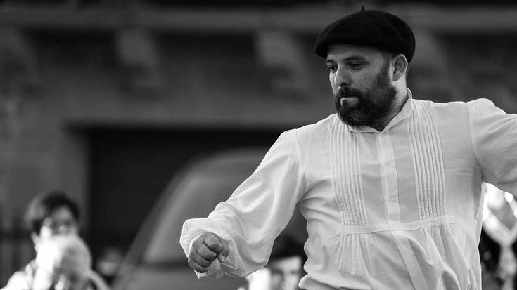 «Garrantzitsua da gure jatorria ezagutzea eta kultura babestea»