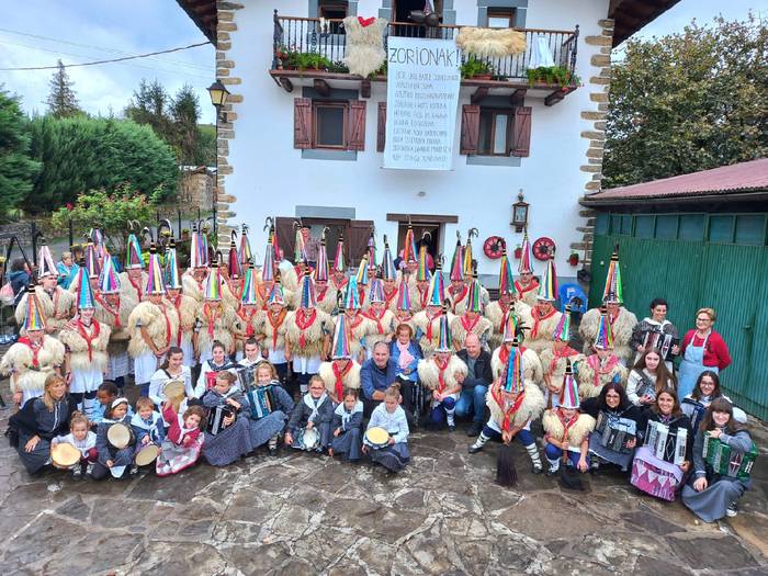 Joaldunen Eguna izanen dute larunbatean Iturenen