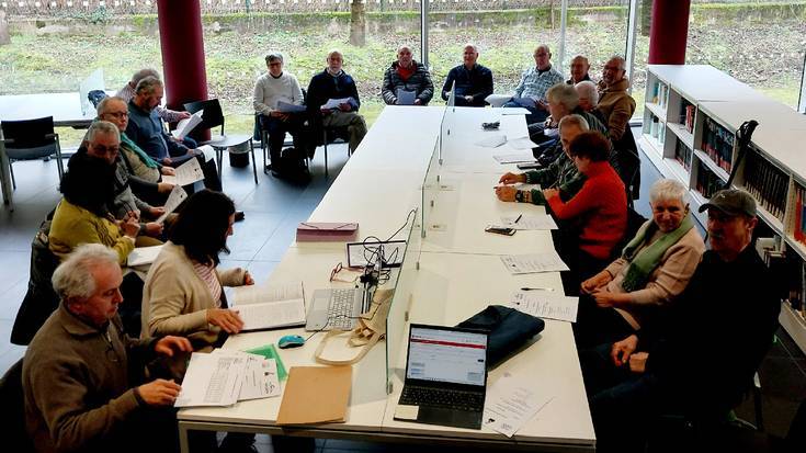 Elkarrizan: etengabe zaindu eta ureztatu beharreko landarea