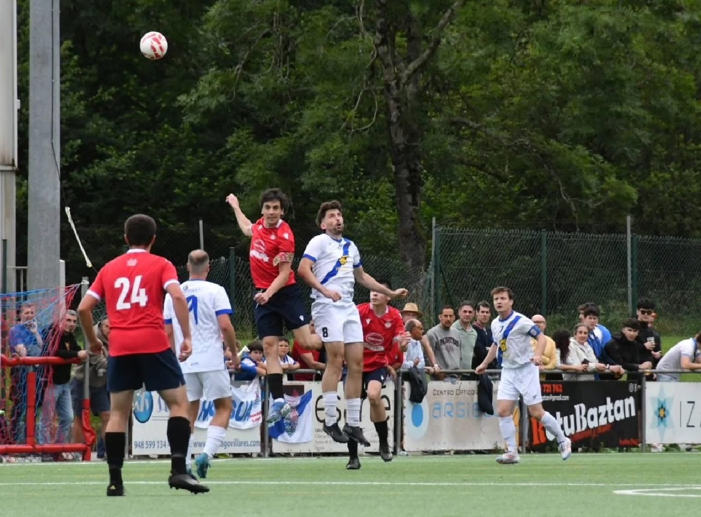 Baztan Futbol Taldeak ez du lortu hirugarren mailara igatea