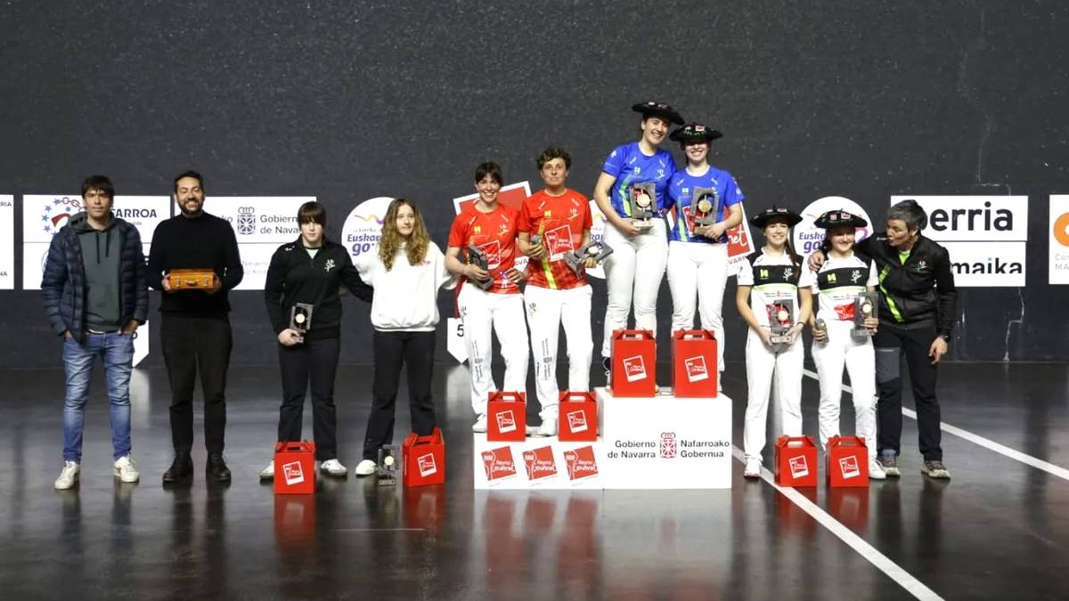 Oskoz-Arrastia eta Arruti-Alberro txapeldun Adosen eskuz binakako txapelketan