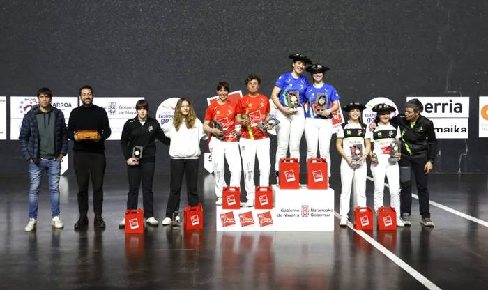 Oskoz-Arrastia eta Arruti-Alberro txapeldun Adosen eskuz binakako txapelketan