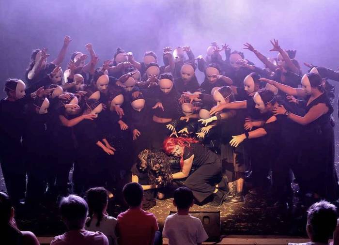 'Sorgin zahar berriek' musikala irailaren 28an eskainiko dute Lesakan