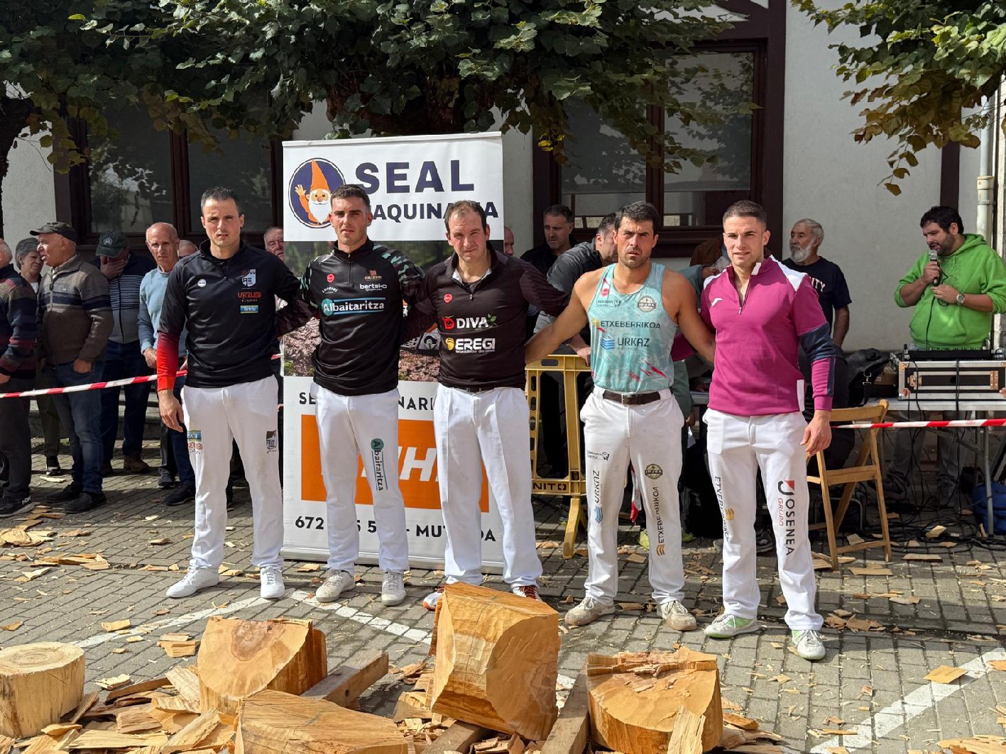 Ustekabean Ibai Soroa nagusitu zaio Iker Vicenteri Nafarroako aizkolarien lehen mailako kanporaketan