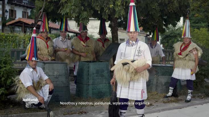'Nafarroa organikora apuntatzen da' kanpaina Lekarozen aurkeztu dute