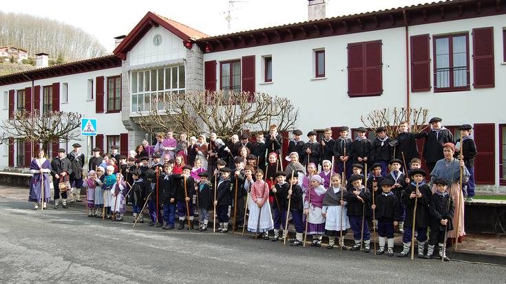 Santa Ageda bezpera Lesakan bideoa