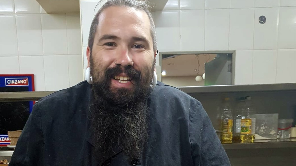 «Murrizketa gehiagorekin ostatu ttiki aunitz itxi egin beharko dituzte»