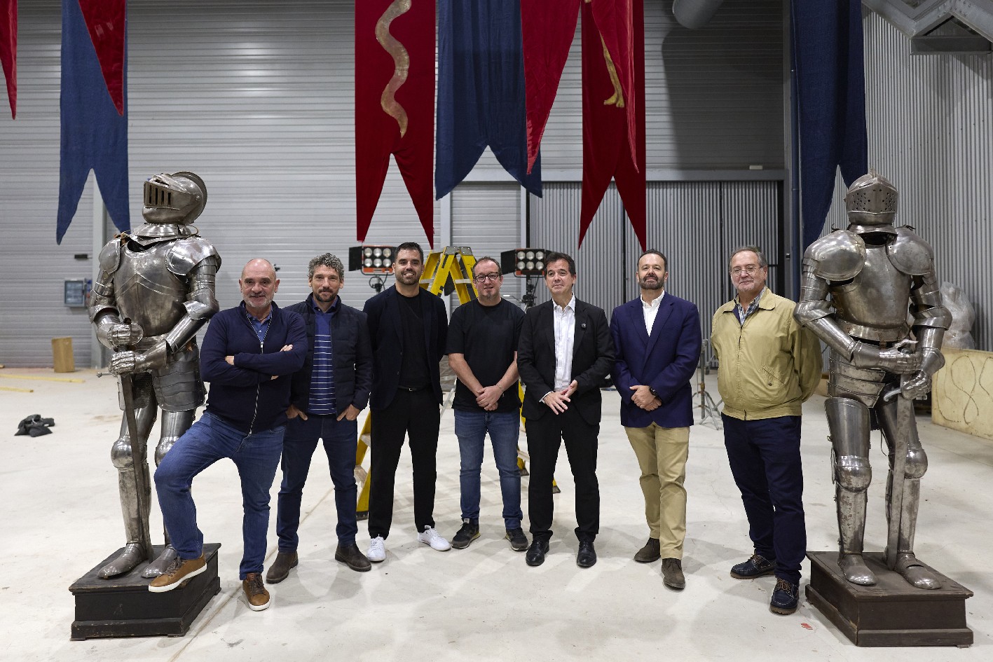 Lekarozko Midnight Factory estudioetan bortz ikus-entzunezkoen ekoizpena prestatzen ari dira