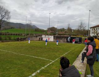 Baztan-Erreka laxoa desafioa jokatuko dute larunbatean Arizkungo Lamiarrita plazan