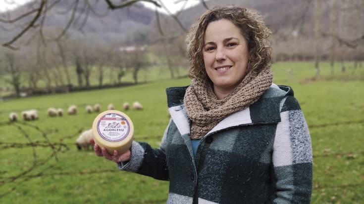 Lesakako Agorleku gaztandegian bisitaldia