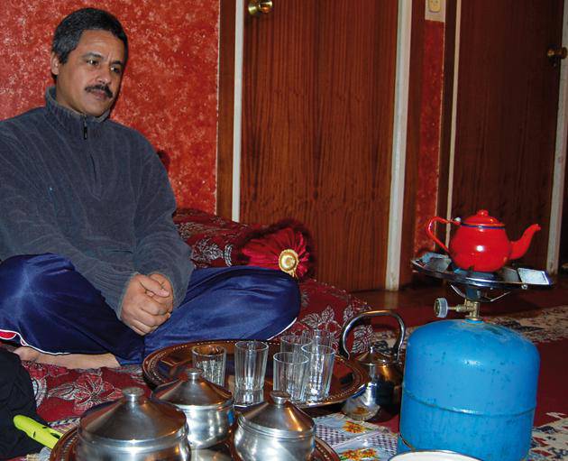 «Ezin dugu min gehiago jasan, saharar herriak borrokan segitu behar du»