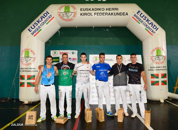 Joxean Etxeberria Euskal Herriko lehen mailako aizkolari txapelketako finaletik kanpo gelditu da