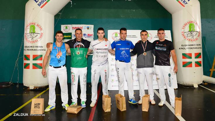 Joxean Etxeberria Euskal Herriko lehen mailako aizkolari txapelketako finaletik kanpo gelditu da