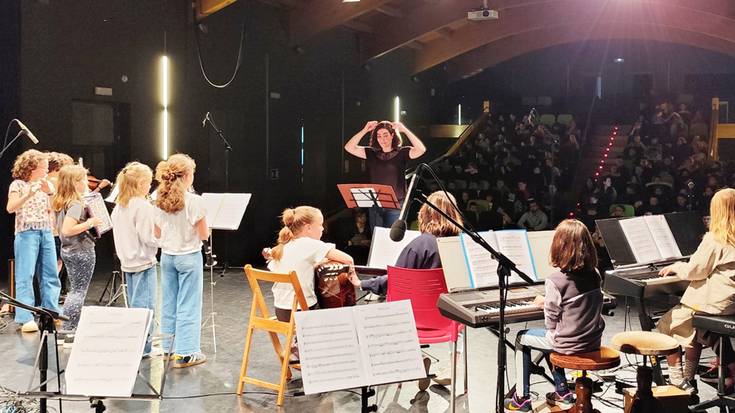 [ARGAZKIAK] Kontzertu pedagogikoak eman dituzte Berako musika eskolako ikasleek eta irakasleek