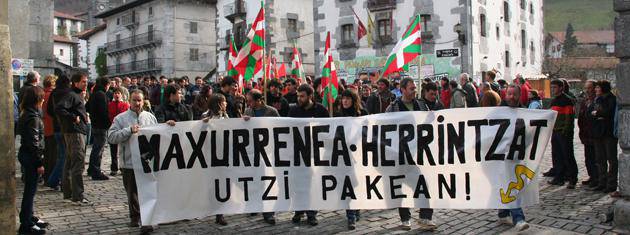 «Maxurrenea herrintzat» eskatuz segitzen dute Leitzan hamar urteren ondotik