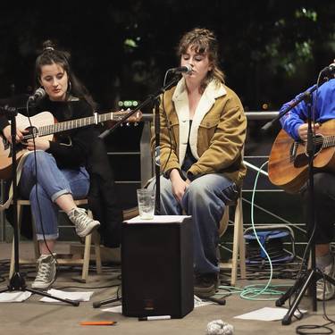Sunbillako Antrotoki gazte taldeak gaualdi berezia antolatu du ortziralerako
