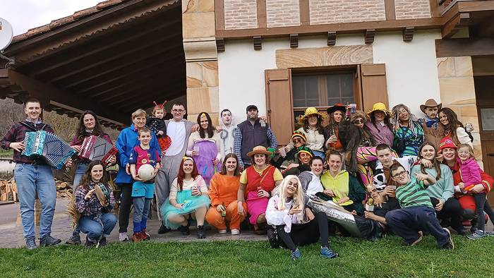 Narbartearrek larunbatean eginen dute inauteetako lehenbiziko seinalea