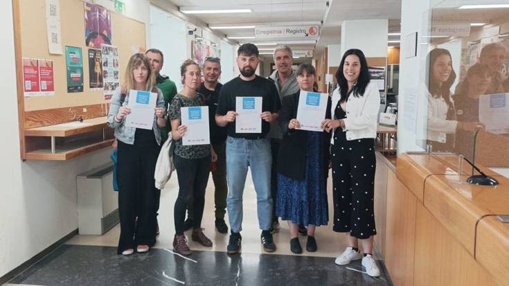 Nafarroako hezkuntza publikoak «behar duen ituna» aurkeztu dute sindikatuek