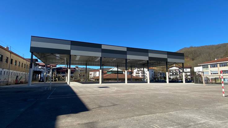 Bukatu dituzte Berako Toki Ona Institutuko estalpea egiteko lanak