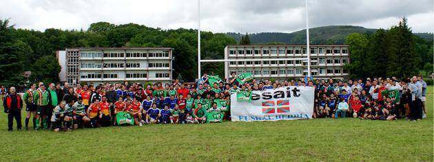 Nafarroa Behereko taldea nagusitu da Lekarozen jokatutako Euskal Herriko rugby txapelketan