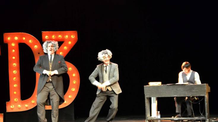 Ez dok hiru akustikoa-ren emanaldi arrakastatsua Berako Kultur Etxean