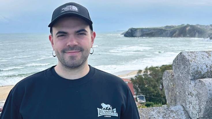 «Gaztetxearen bueltan egun osoko festa antolatu dugu»