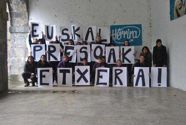 Herrirak antolatutako Plazak bete ekimena egin zen hilaren 18an 