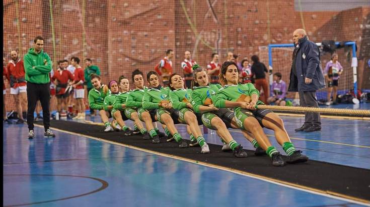 Lehenbizikoa buruan, bertze bi txapelen lehian hasiko da Beti Gazte sokatira taldea Bizkaian