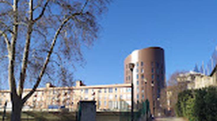 Trantsizio energetikorako laguntzen eta giden aurkezpena egin dute Donezteben