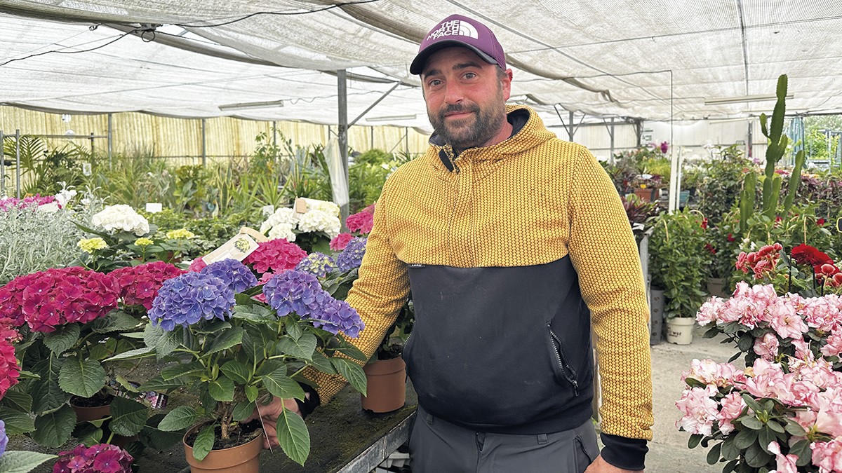 «Geroz eta gazte gehiago etortzen dira produktuak erostera»