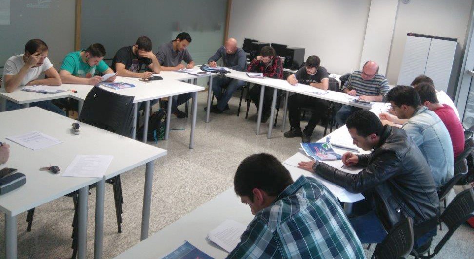 Garraiolari titulua eskuratzeko ikastaroak eskainiko dituzte Iruñean