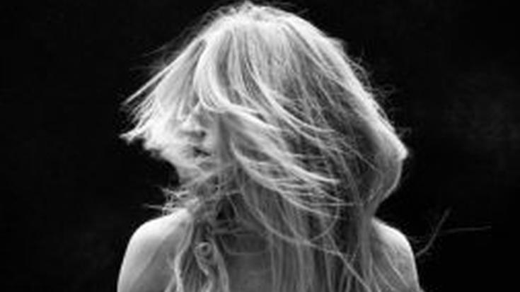 Etena dena dantza erakustaldirako sarrera bikoitza