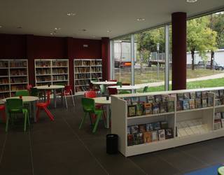 Lesakako liburutegiak hamar urte beteko ditu aurten Harriondoan