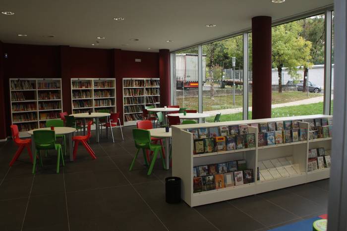 Lesakako liburutegiak hamar urte beteko ditu aurten Harriondoan