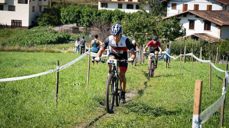 Euskal Herriko Mendi Duatloi Zirkuituko lehen proba egin dute Igantzin