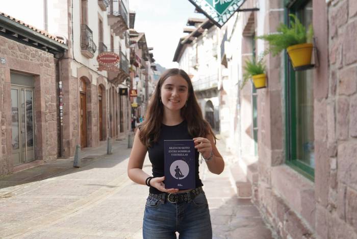 «Ihes egiteko eta barneak husteko eskribitzen dut»